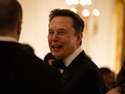 Маск задумал грандиозный альянс Tesla и SpaceX для ускорения искусственного интеллекта